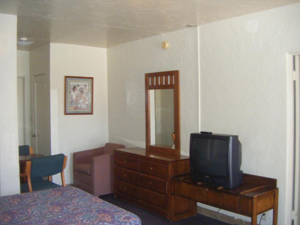 Copper Cactus Inn Tucson Room photo